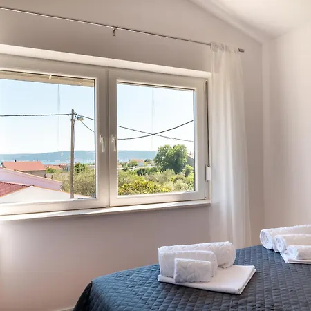דירה Tarja Kaštel Novi